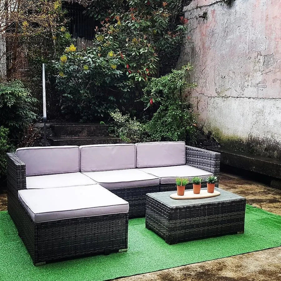 Private Garden Apartment In Ski Resort In Queen Of The Pyrennees With Wifi Ski Hike Cycle Spa Mountain Bagnères-de-Luchon